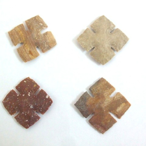 Fournisseur de pointes de flèche en pierre taillée carrée | Obtenez des pointes de flèches en pierre taillée carrée - Product Image 1