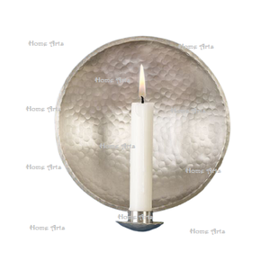 Porte-bougie mural en aluminium couleur argent avec porte-bougie rond de qualité supérieure pour la décoration de la maison - Product Image 1