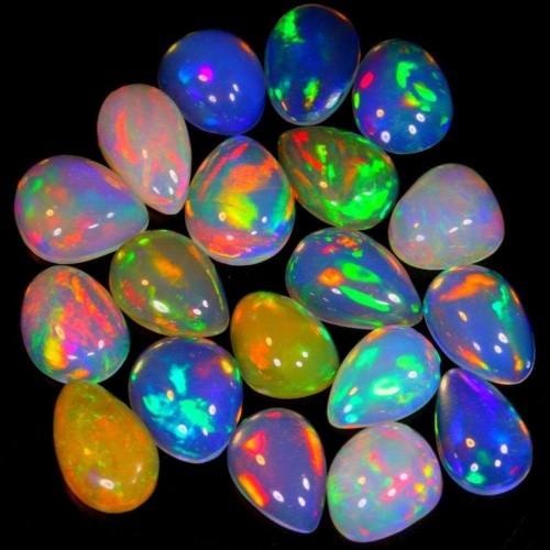 Mixed & Multi Play-Of-Colors