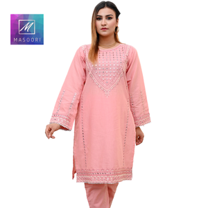 Venta al por mayor de algodón de marca Salwar Kameez con diseños de mano y bordado a máquina de primera calidad a un precio atractivo - Product Image 1