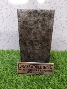 Urne en aluminium avec applique de rose, style américain, articles funéraires Brassworld India - Product Image 4