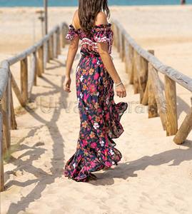 ชุดแม็กซี่เดรสโบโฮทรงหลวมพอดีตัวของผู้หญิง,เดรสยาวมีพู่ที่เอวแขนสั้นแฟชั่นเปิดไหล่พิมพ์ลายดอกไม้สีพื้น - Product Image 2