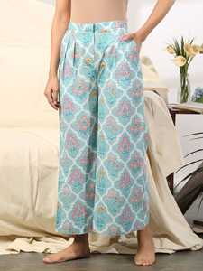 Ensemble de pyjama à Design floral pour femmes, vêtements de nuit indiens, sans manches, grande taille, respirant et brodé pour la main, nouvelle collection - Product Image 2