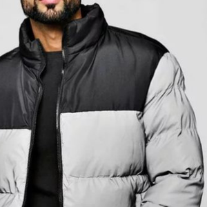 Chaqueta de invierno acolchada con logotipo personalizado a la moda para hombre con panel reflectante, capucha acolchada de cuero impermeable, Panel de contraste de talla grande - Product Image 2