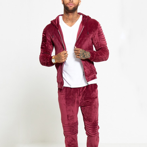 Chándal Deportivo Personalizado de Terciopelo para Hombre - Product Image 2