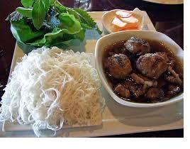 Fideos Secos de Arroz Blanco de Alta Calidad de Vietnam, Bolsa de 250 Gramos, Hechos con Arroz y Patata, Precio Razonable - Product Image 6