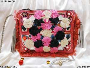 Bolsos de Hombro de Yute con Cuentas Estilo Boho Banjara de Diseño |   Bolso de Mano Hecho a Mano para Uso Diario, Formal y de Noche para Mujer - Product Image 6