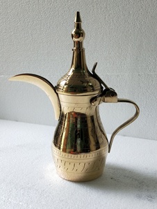 Diseñador de Dubai Dalla árabe café y té ollas - Product Image 3