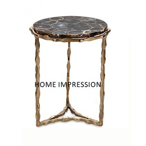 Mesas auxiliares de esquina modernas, mesa auxiliar de Metal esmaltada de nuevo diseñador para el hogar, decoración de habitación amorosa, mesa auxiliar en precio al por mayor - Product Image 4