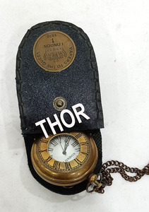 1920 in ottone antico <span class=keywords><strong>Queen</strong></span> London Makers orologio digitale da tavolo in ottone lucido decorativo catena orologio da tasca con scatola in pelle - Product Image 6