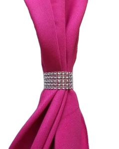 Design en forme de fleur pour les fêtes de Noël et autres occasions Rond de serviette en résine et perles maison et cuisine - Product Image 1