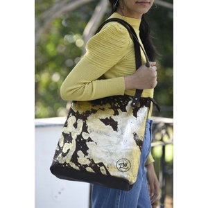LW Nouvelle arrivée Sac fourre-tout de luxe pour femmes en cuir véritable fait à la main avec sangle réglable Sac à main pour l'hiver et l'été Portable - Product Image 3