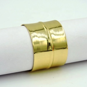Looped <b>napkin</b> ring holder in round shape <b>silver</b> color brass metal tableware perfect elegant table setting restaurant hotel use - Product Image 4