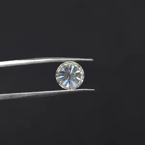 Diamante sintético de moissanita VVS1, piedra de corte redondo, Gema suelta, con certificado GRA, 6,0mm, 0,8 quilates, Color blanco D - Product Image 1