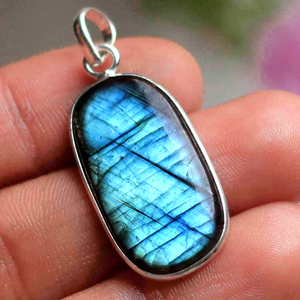 Pendentif bol en résine labradorite, connecteurs en or rose, pierre précieuse, monture ouverte, collier en forme de cœur, bijoux de labradorite - Product Image 5