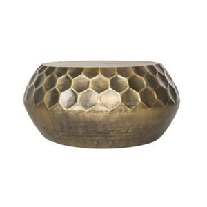 Nouveau design de meubles en métal décoratifs pour la maison meubles de table basse ronde martelée en laiton fini antique - Product Image 2