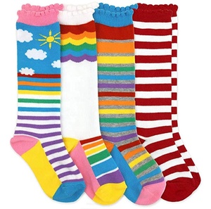 XIANGHUI mujeres encantador coreano Arco Iris patrón fantasía encaje rayas <span class=keywords><strong>Calcetines</strong></span> - Product Image 1