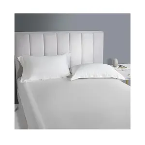 热越南防水防尘螨白色光滑凉爽感莱赛尔豪华床垫保护器，带折叠垫形式