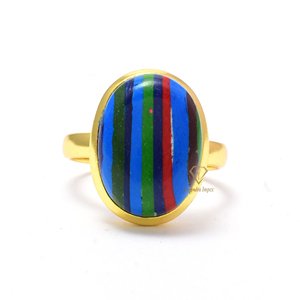 Vente en gros Argent sterling 925/Plaqué or 18 carats Bague de créateur avec lunette ovale Anneaux de mode en calsilice naturelle arc-en-ciel - Product Image 1