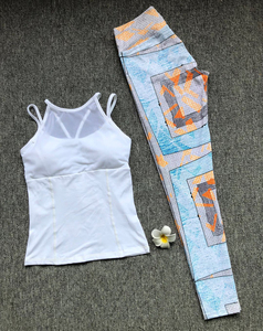 Traje de yoga a la moda para correr, Conjunto de sujetador corto y cruzado para mujer, conjunto deportivo de ocio para mujer, conjunto con estampado de sublimación de corbata de alta calidad - Product Image 4