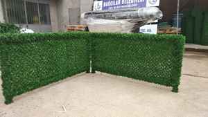 Grande vente du fabricant européen! Panneaux de clôture en plastique PVC pour l'intimité extérieure Murs grillagés Mur vert vertical artificiel - Product Image 5