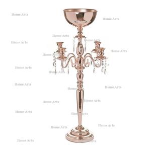 Candélabre en aluminium couleur or fait main, 3 bras, qualité supérieure, centre de table pour la décoration intérieure. - Product Image 2