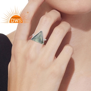 Triangular <b>Labradorite</b> <b>Ring</b> Gemstone Jewelry Manufacturer Women's Chunky 925 Fine Sterling Silver Jewelry Wholesaler - Product Image 5