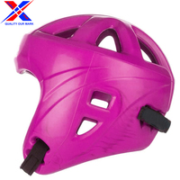 Protège-tête en cuir PU de haute qualité, taille personnalisée, design sur mesure pour les compétitions de boxe et d'arts martiaux, confortable, respirant, avec protection des oreilles