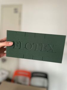 Las mejores ofertas en ladrillos de espuma floral Varias formas para la graduación y el Día del Padre Arreglos florales Flores preservadas - Product Image 3