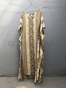 2020 vestido de verano vestido Boho vacaciones Digital impreso de manga larga longitud de tobillo Plus tamaño playa kaftan vestido - Product Image 4