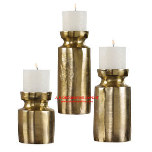 Qualité supérieure Or Antique Élégant Bougie Piliers À La Main En Aluminium Bougeoir Bouteille Forme Conception pour La Décoration De La Maison - Product Image 1