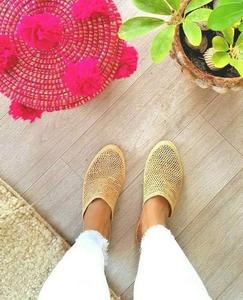 Zapatos de rafia, pantuflas hechas a mano, mules de verano, creaciones artesanales - Product Image 1