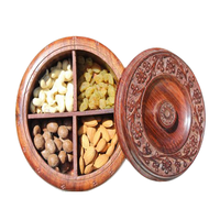 Boîte à fruits secs multifonctionnelle en bois gravé de qualité supérieure, forme carrée, quatre compartiments, cuillère, logo personnalisé, décoration de table