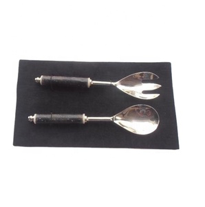 Mango de cuerno de alta calidad con perilla, juego de ensalada de acero en espejo, cubiertos, cuchara para ensalada y tenedor para ensalada, precio al por mayor - Product Image 1