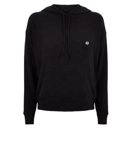 Huzaifa ชุดวอร์มสำหรับผู้หญิงไซส์ใหญ่พิเศษ, ชุดวิ่งออกกำลังกายขนแกะสีดำมีโลโก้ - Product Image 3