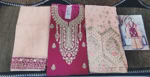 Traje de lino y algodón bordado de diseñador paquistaní, conjunto de 3 piezas, SALWAR, KAMEEZ, DUPATTA - Product Image 4
