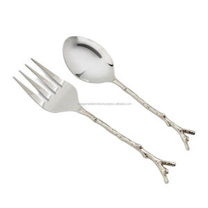 Ensemble de couteaux à fromage en acier inoxydable de haute qualité 2pcs respectueux de l'environnement fabricant et exportateur de poignée en métal stocké - Product Image 1