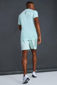 Short de survêtement de gymnastique à logo imprimé personnalisé pour hommes Style solide Jogger décontracté anti-rides Caractéristiques écologiques - Product Image 3
