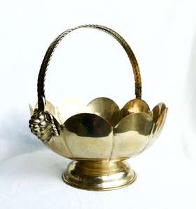 Silver <b>Hamper</b> Basket with Engraving Design Elegant Decorative Gift for Backdrop Stand and Metal <b>Wedding</b> Decorations - Product Image 5