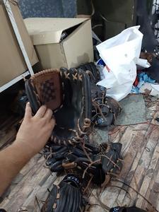 Guantes de Béisbol Personalizados de Cuero Vacuno para Infield, Outfield, Primera Base y Receptor - Product Image 5