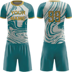 Vêtements de football de qualité professionnelle: découvrez une qualité haut de gamme avec cet équipement spécialement conçu pour les athlètes d'élite - Product Image 3