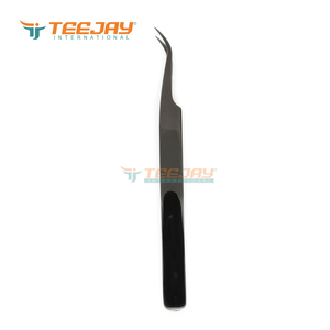 Pince à épiler pour cils TEEJAY Plasma Black J Courbée pour Volume et Isolation, avec pointe ultra-fine en acier inoxydable et prise en main parfaite - Product Image 6