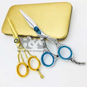 Tijeras de peluquero de acero inoxidable japonesas profesionales al por mayor diseño de punta de hoja afilada para uso en peluquería sostenible - Product Image 2