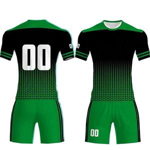 Uniforme de football matelassé pour hommes, uniforme sur mesure de haute qualité, nouvelles couleurs, Collection pour les joueurs - Product Image 2