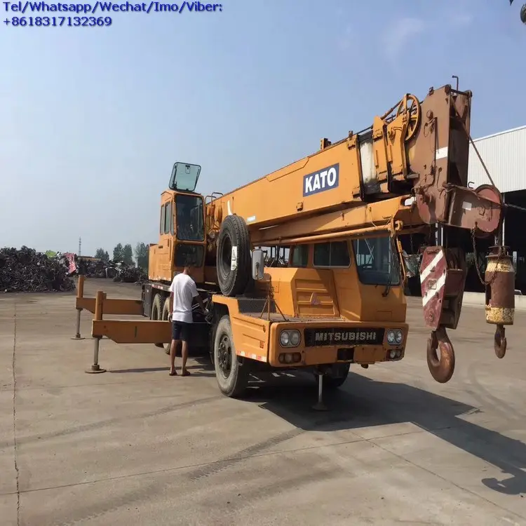 Low Price Used Kato NK250E 25 ton Hydraulic Lifting Truck Crane For Sale