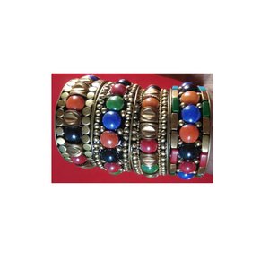 Perles de Pierres Précieuses Bracelets dans différentes conceptions - Product Image 1