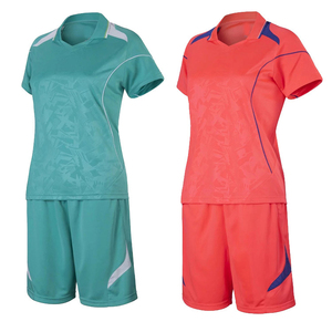 OEM Service Manufacturing High Quality Cheap Price Soccer Uniforms Sports Game For Club Team - Product Image 3