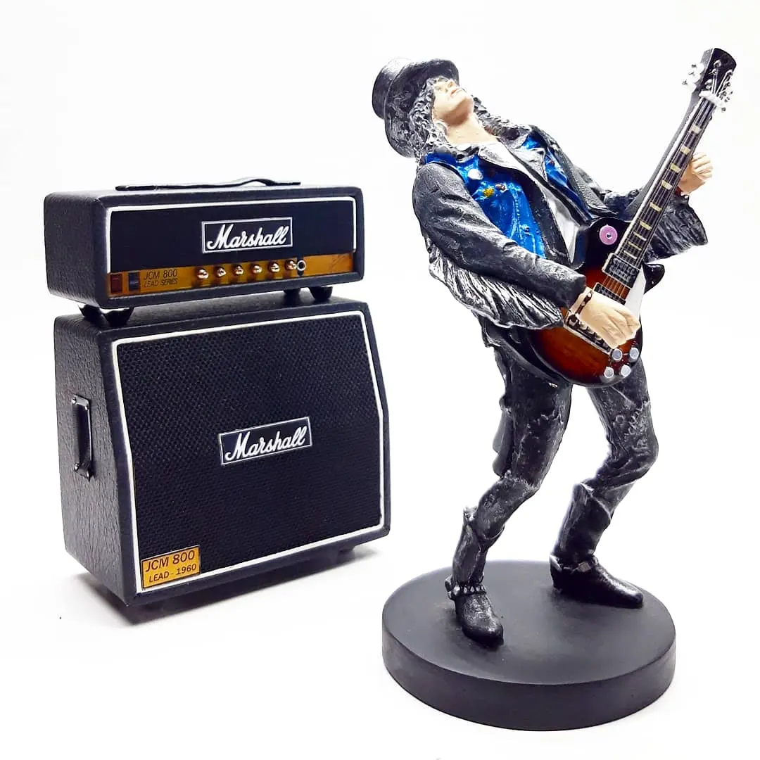 Action Figure Slash Gun N Rozen Met Gitaar En Miniatuur Jcm 800