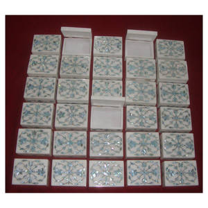 Boîtes à dragées rectangulaires en marbre blanc pur italien, personnalisables avec des incrustations artistiques, idéales pour les mariages (quantité en gros) - Product Image 1