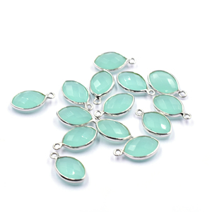 Pendentif en quartz aqua, forme marquise, serti argenté, 15 à 17 mm, avec bélière, plaqué rhodium - Product Image 6